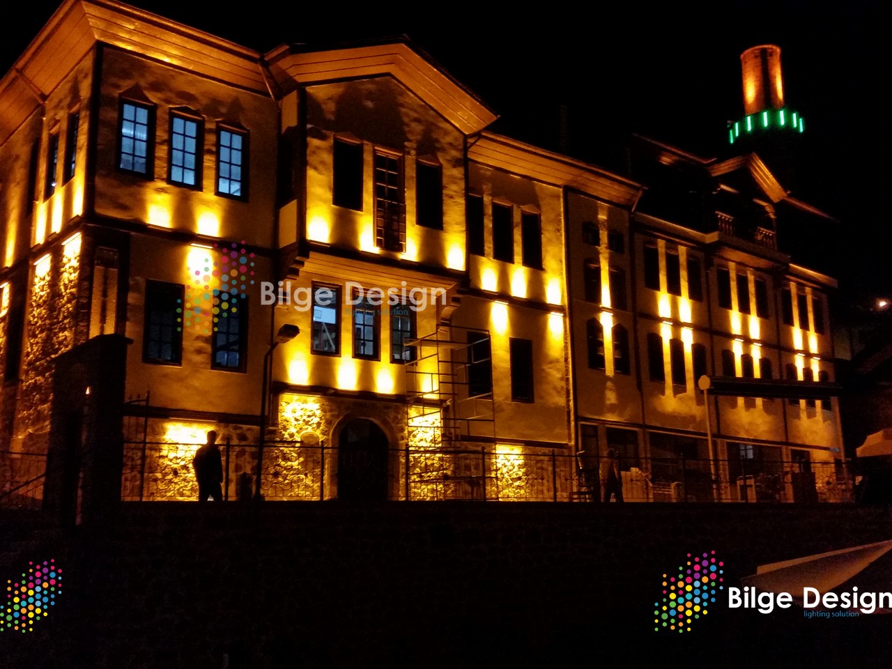 Bina Dış Cephe Led Işıklandırma Işık Süslemesi ve Duvar Aydınlatma 