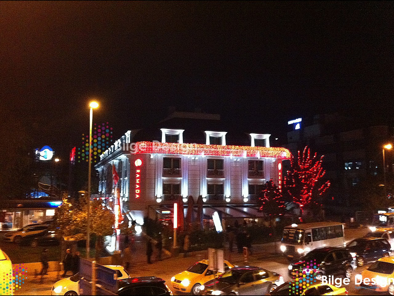 https://bilgedesign.com/images/referans/2739524304-ramada-hotel-noel-isik-dekorasyonu.jpg