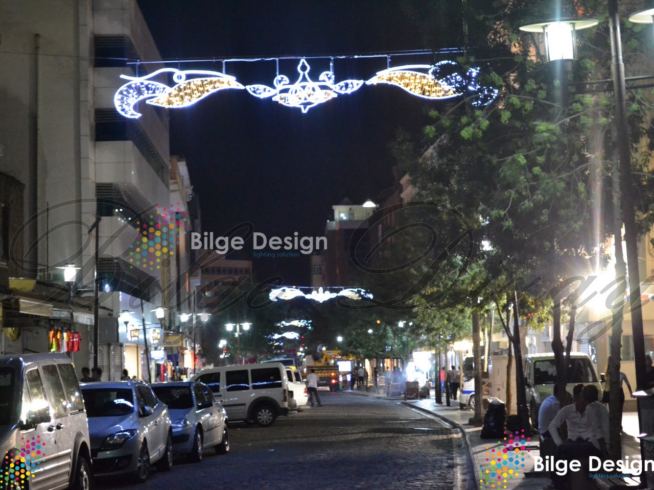 https://bilgedesign.com/images/referans/3165731721-diyarbakir-belediyesi-cadde-isik-dekoru.jpg